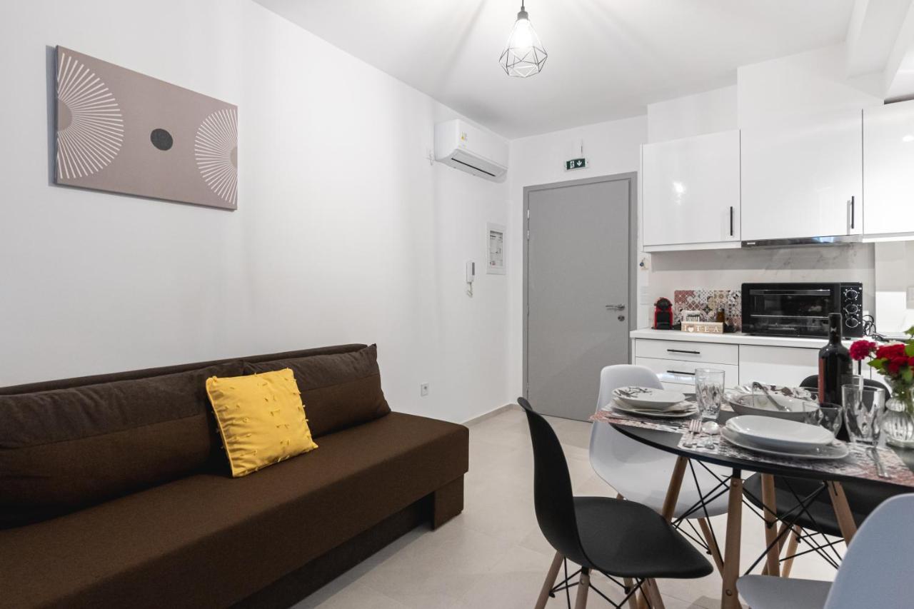 Pagani Blue - Luxury A3 Apartment Kalamata